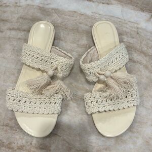 Joie ivory leather flat slides with tassels. Size 38